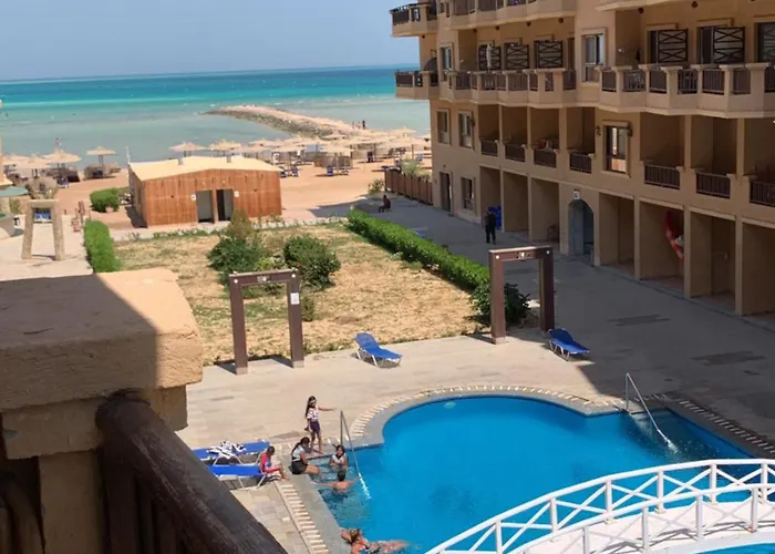 One-bedroom At Turtles , Pool & Side Sea View C22 شاليه الغردقة